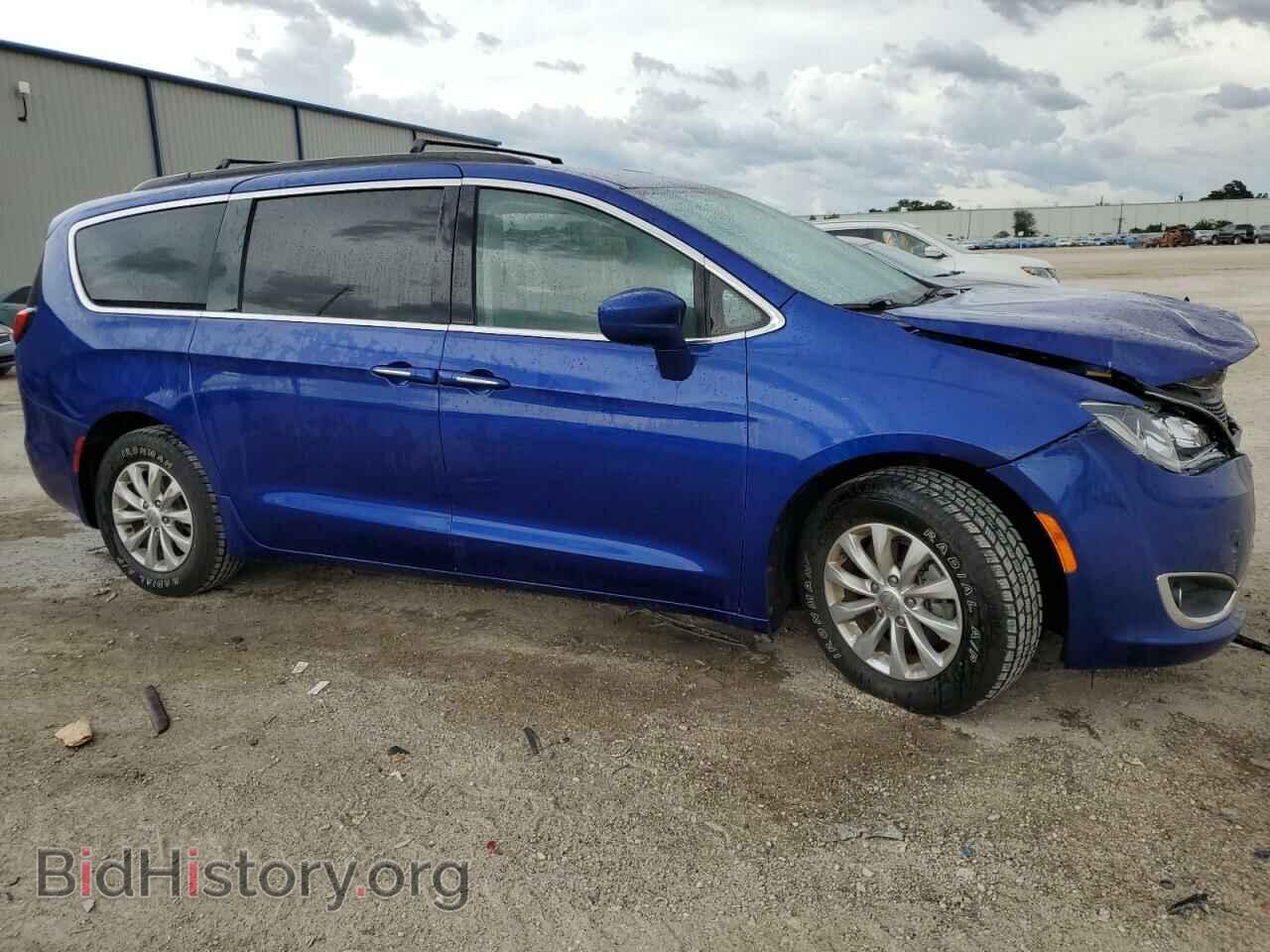 2019 CHRYSLER PACIFICA - VIN: 2C4RC1FG7KR570756 - Photo 4