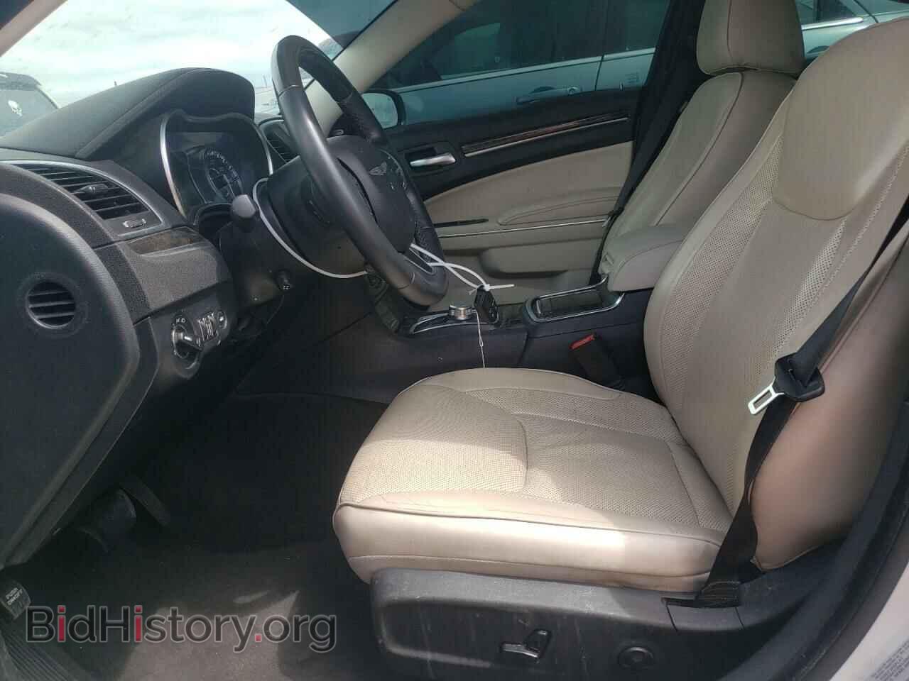 2016 CHRYSLER 300 - VIN: 2C3CCAEG0GH134811 - Фото 7