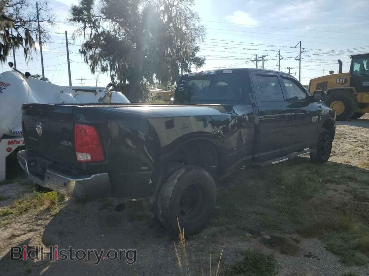 2017 RAM All Models - VIN: 3C63RRGL0HG775548 - Photo 3