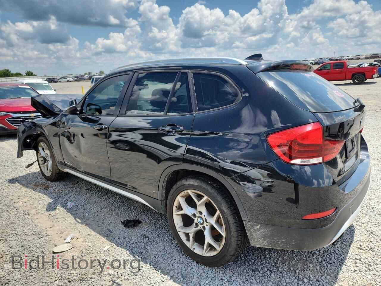 2014 BMW X1 - VIN: WBAVL1C55EVY21029 - Фото 2
