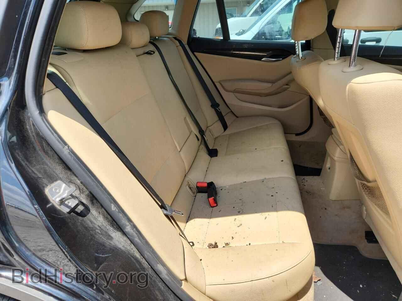 2014 BMW X1 - VIN: WBAVL1C55EVY21029 - Фото 11