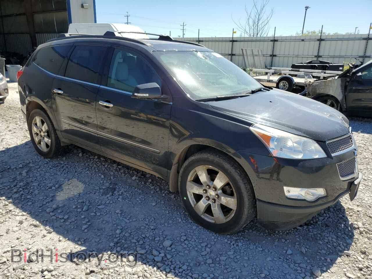 2011 CHEVROLET TRAVERSE - VIN: 1GNKVLED1BJ314574 - Фото 4