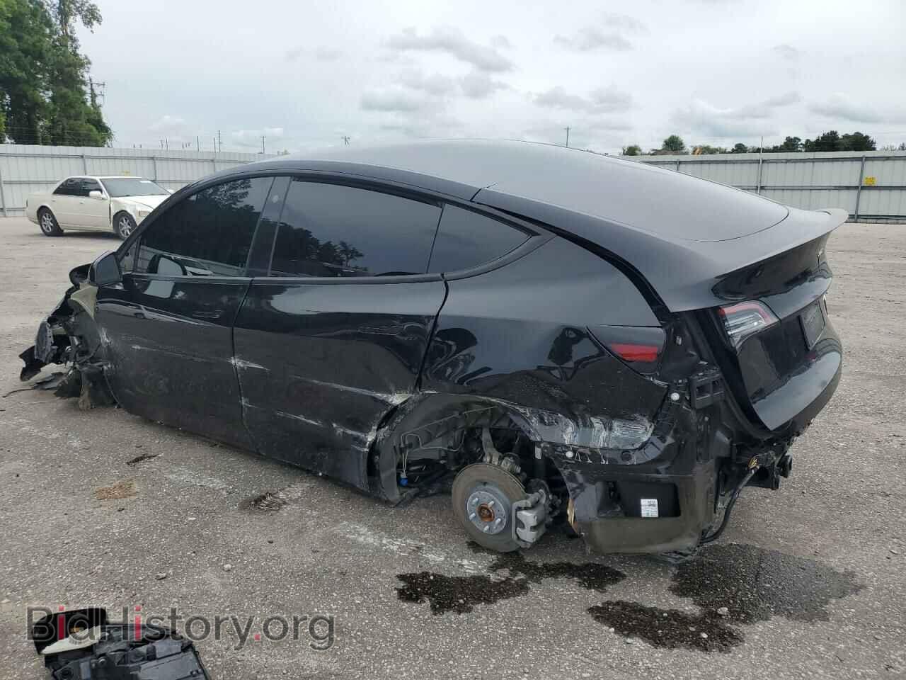 2022 TESLA MODEL Y - VIN: 7SAYGAEE6NF572503 - Фото 2