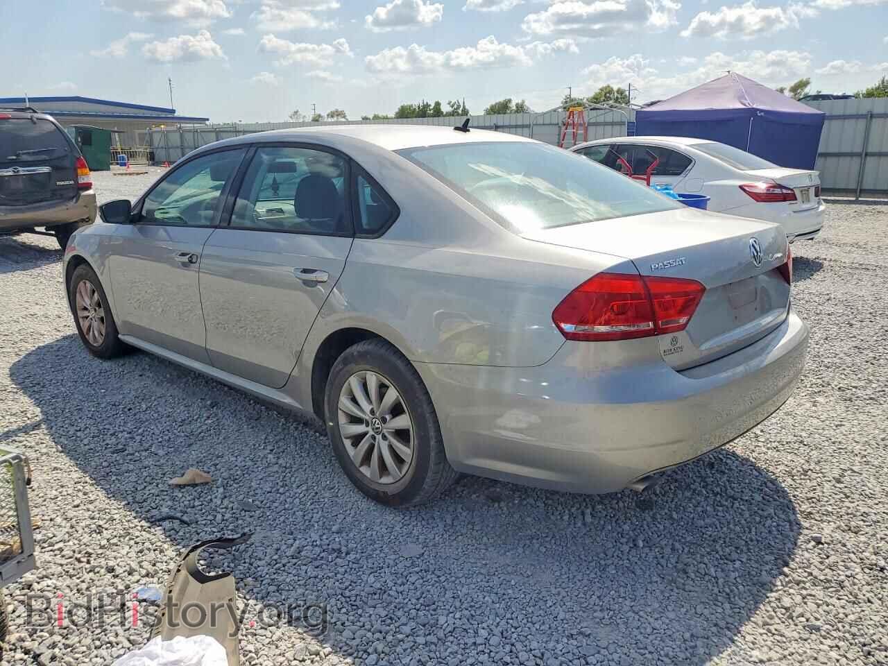 2013 VOLKSWAGEN PASSAT - VIN: 1VWAP7A33DC009794 - Фото 2