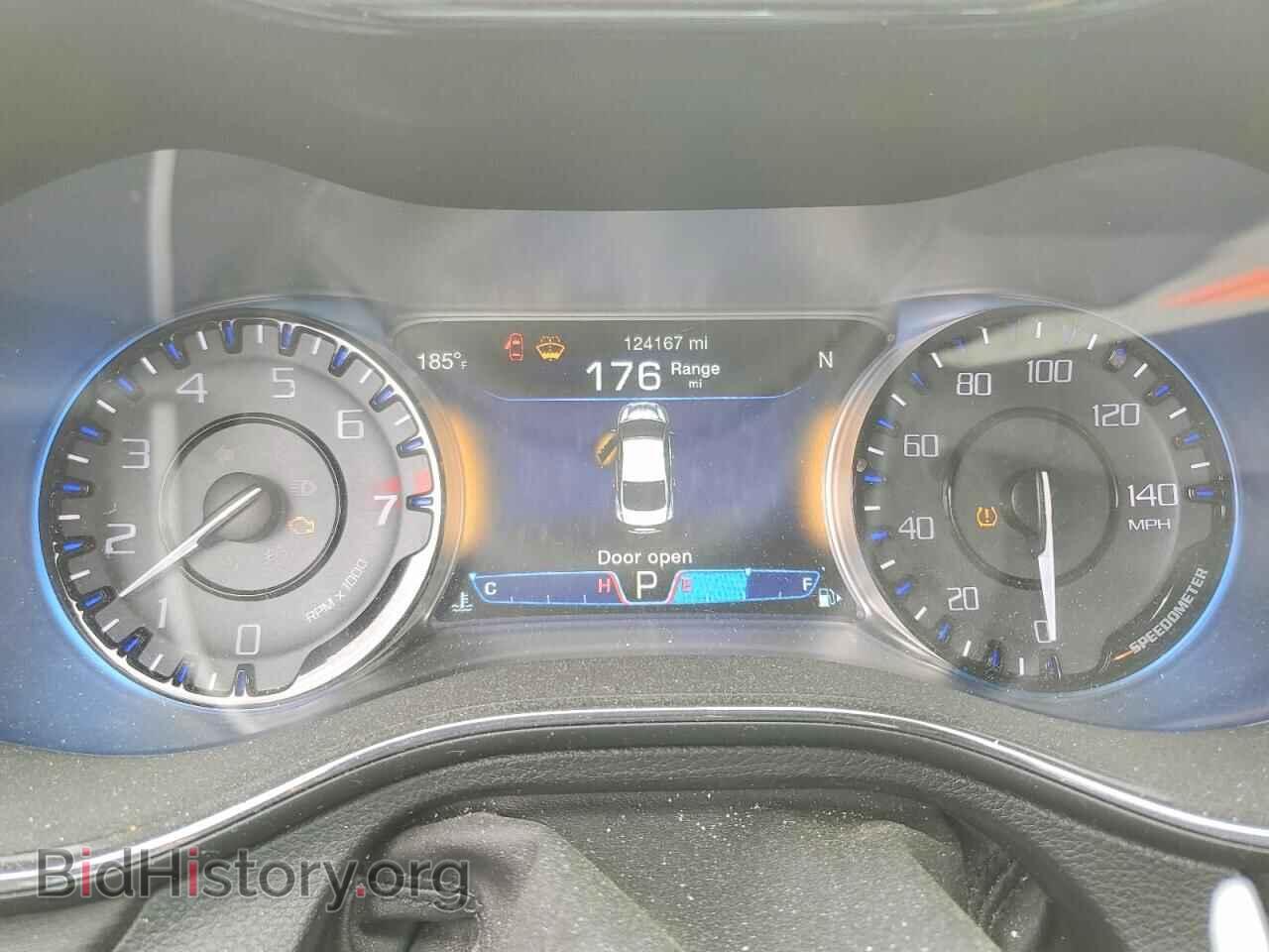 2016 CHRYSLER 200 - VIN: 1C3CCCDG2GN119764 - Photo 9