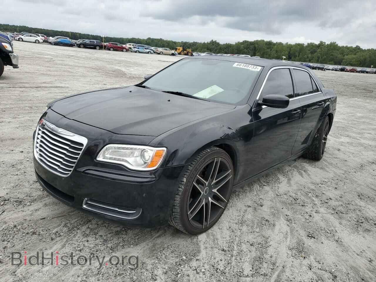 Фотография 2C3CCAAG0CH112601 - CHRYSLER 300 2012