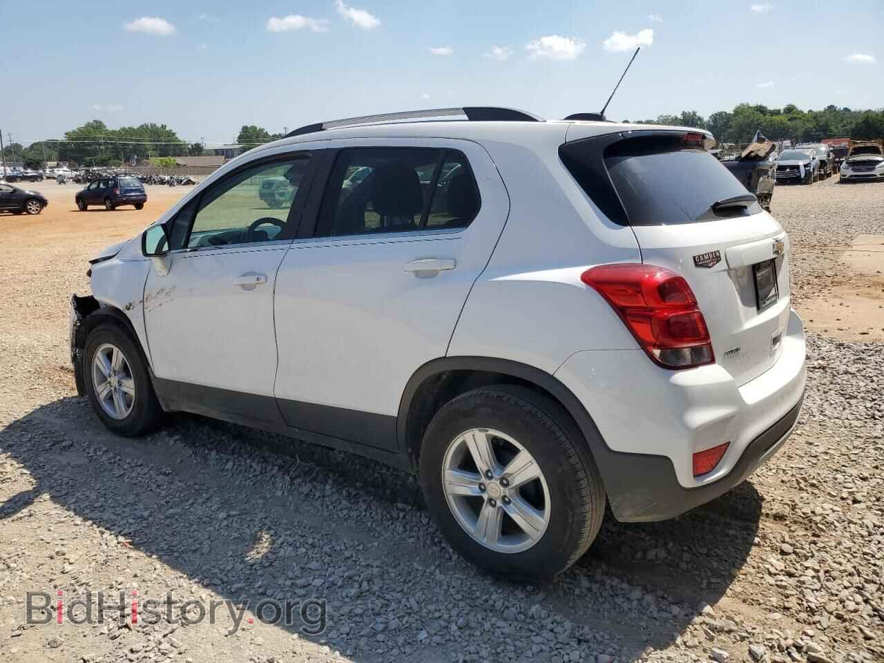 2017 CHEVROLET TRAX - VIN: 3GNCJLSB9HL190607 - Photo 2