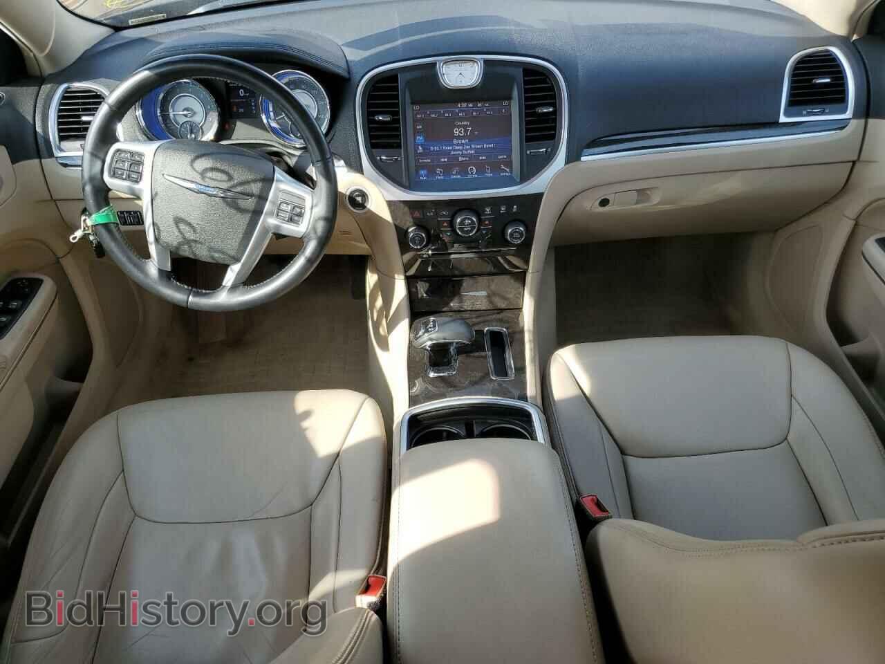 2013 CHRYSLER 300 - VIN: 2C3CCAAG3DH703040 - Фото 8