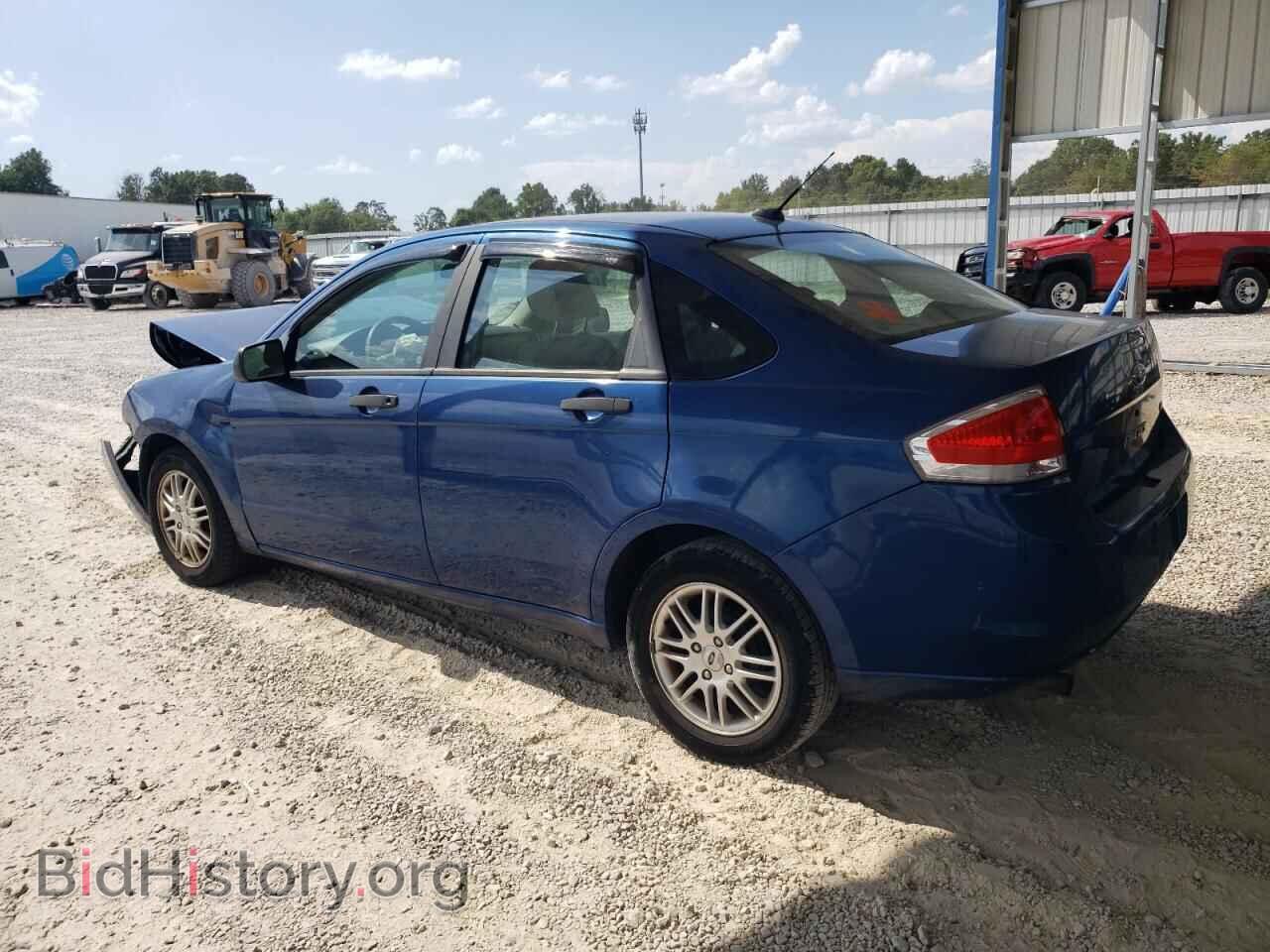 2009 FORD FOCUS - VIN: 1FAHP35N69W205908 - Фото 2