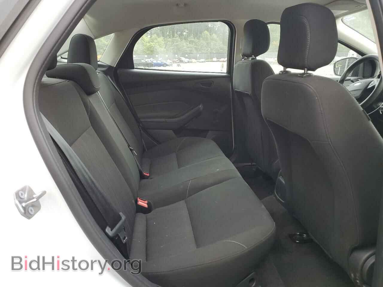 2018 FORD FOCUS - VIN: 1FADP3E26JL319823 - Photo 10
