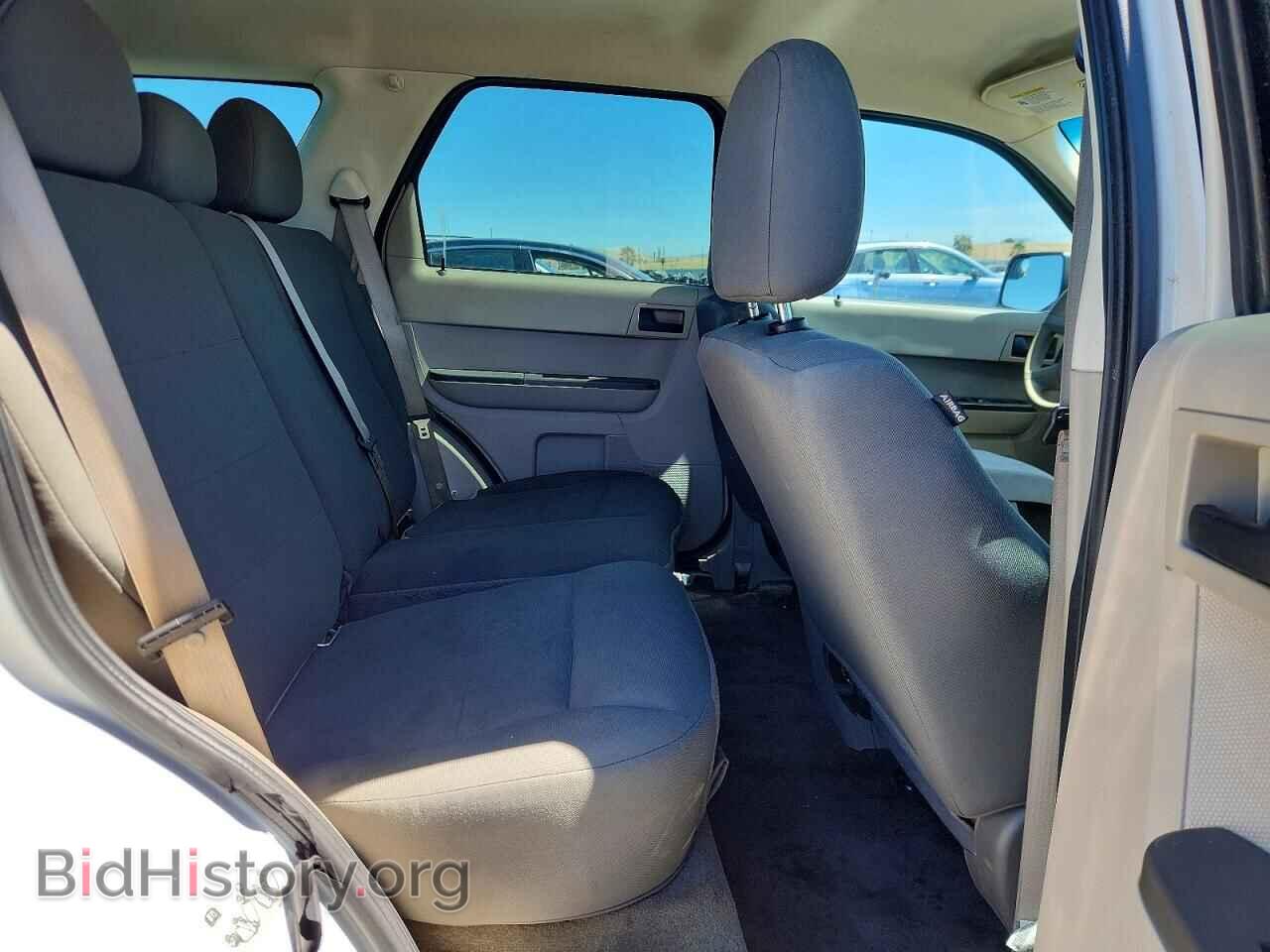 2011 FORD ESCAPE - VIN: 1FMCU0C75BKB48769 - Фото 10