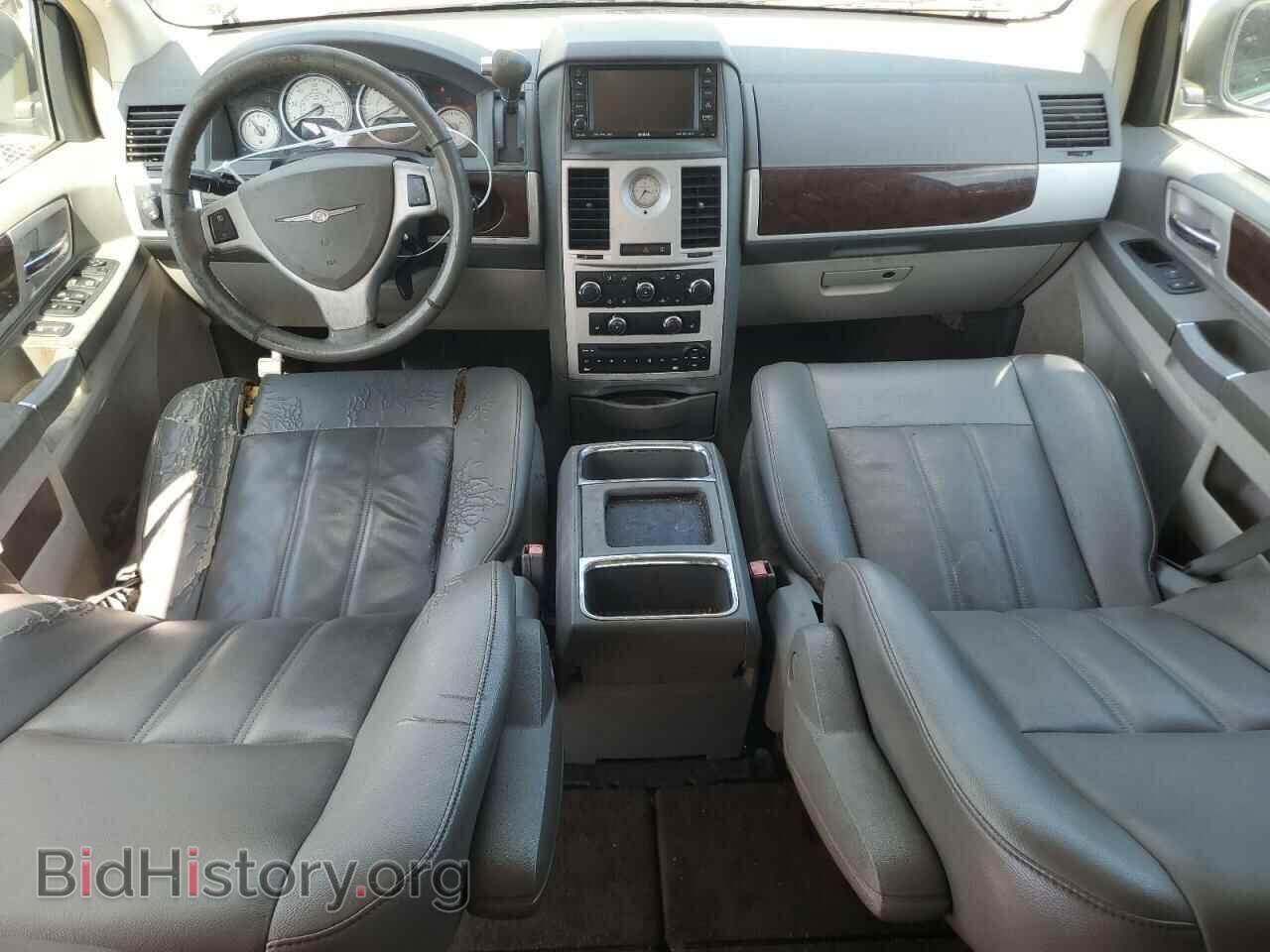 2010 CHRYSLER MINIVAN - VIN: 2A4RR5DX5AR320272 - Фото 8