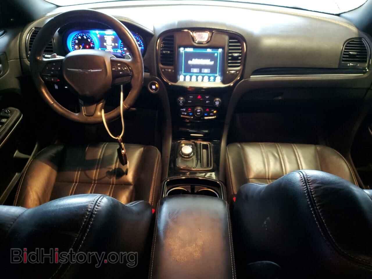 2019 CHRYSLER 300 - VIN: 2C3CCAGG3KH648979 - Photo 8