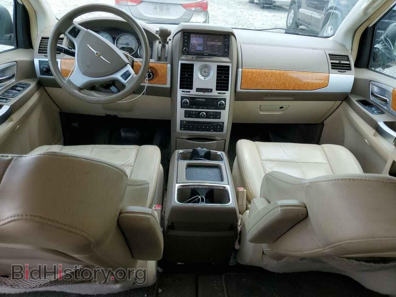 2010 CHRYSLER MINIVAN - VIN: 2A4RR6DX4AR151724 - Фото 8