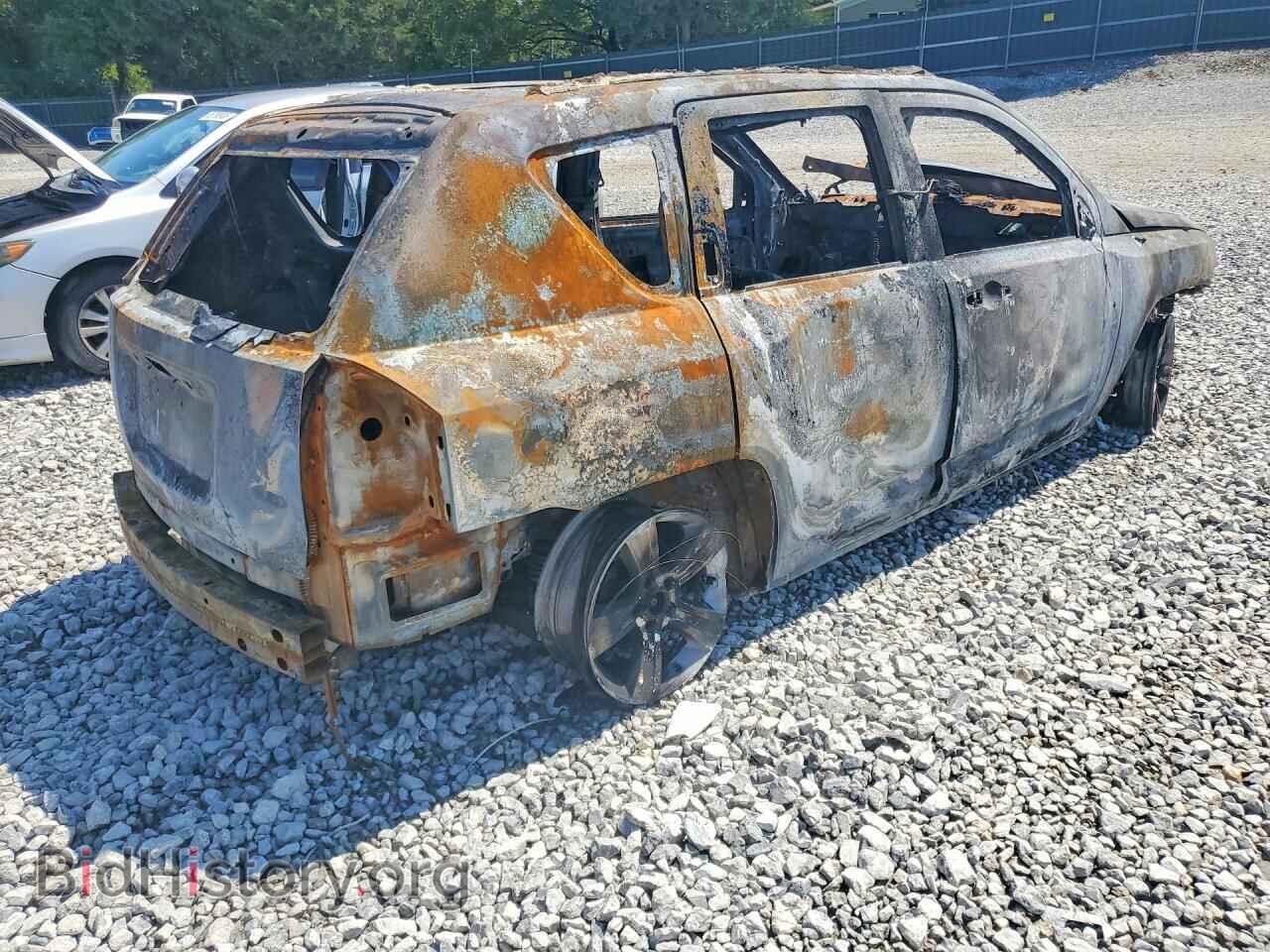 2016 JEEP COMPASS - VIN: 1C4NJDEB4GD722806 - Фото 3