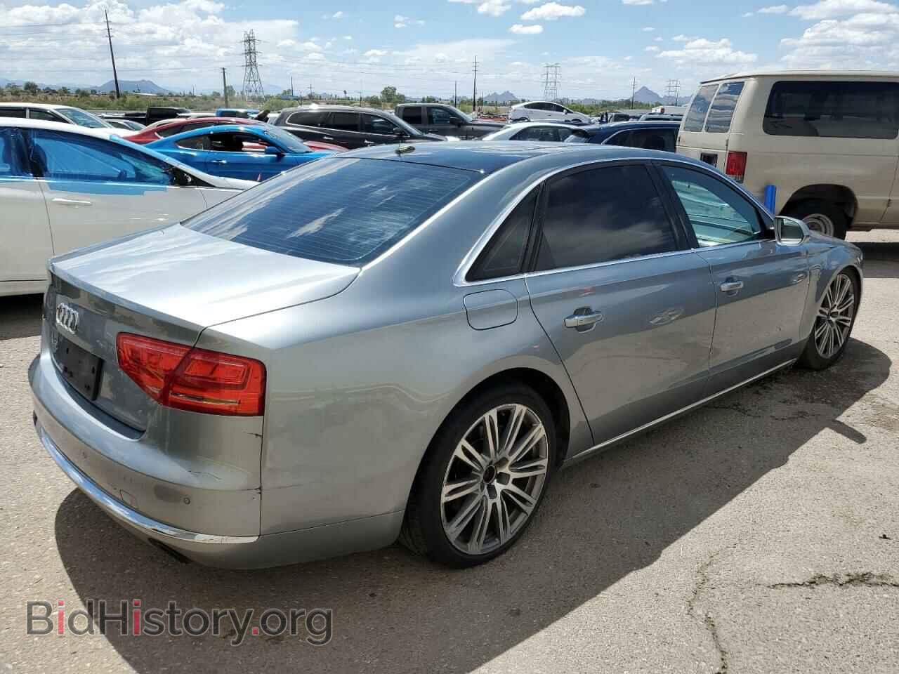 2013 AUDI A8 - VIN: WAURGAFD9DN007215 - Фото 3