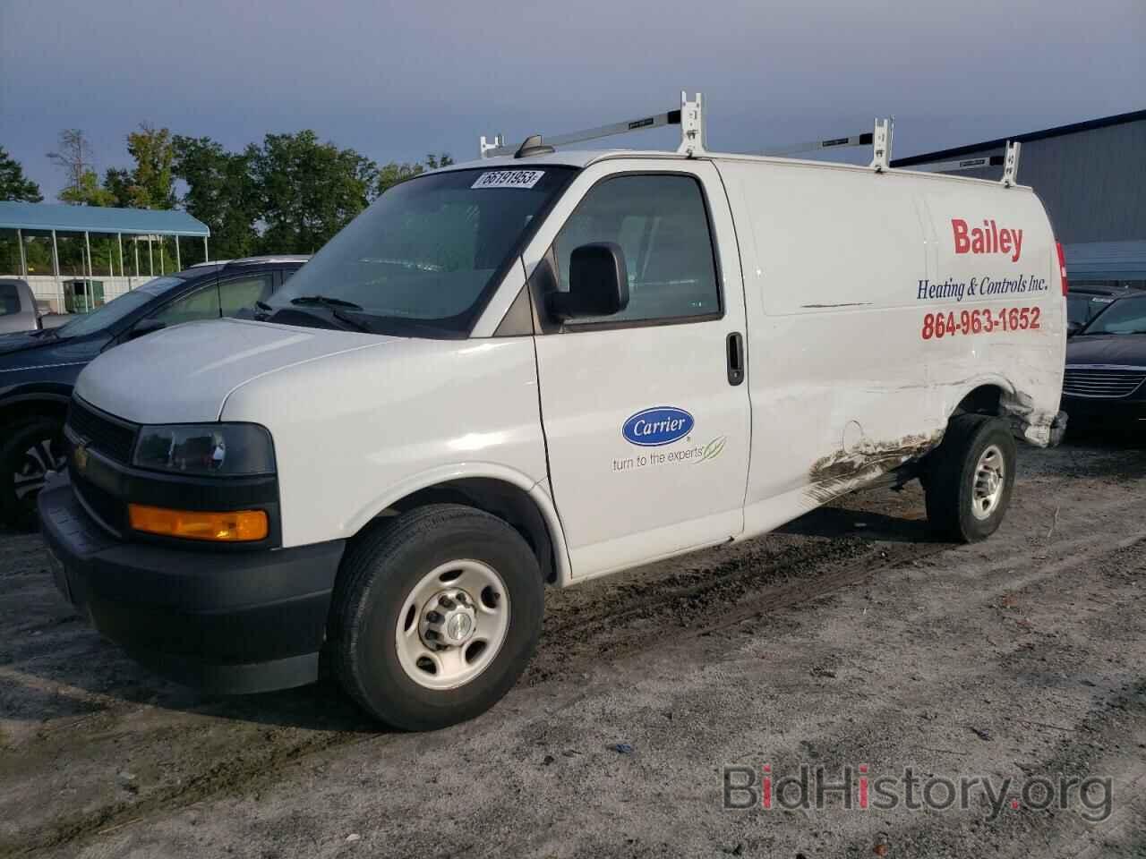 Photo 1GCWGAFP2M1182171 - CHEVROLET EXPRESS 2021