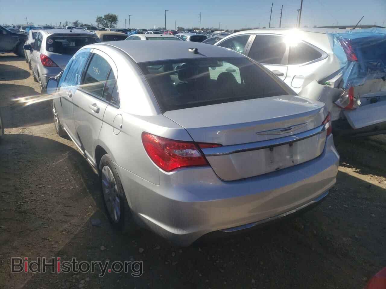 2012 CHRYSLER 200 - VIN: 1C3CCBAB6CN222487 - Фото 3