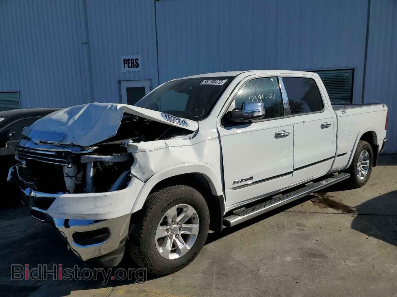 2021 RAM 1500 - VIN: 1C6SRFRT9MN796746 - Фото 2