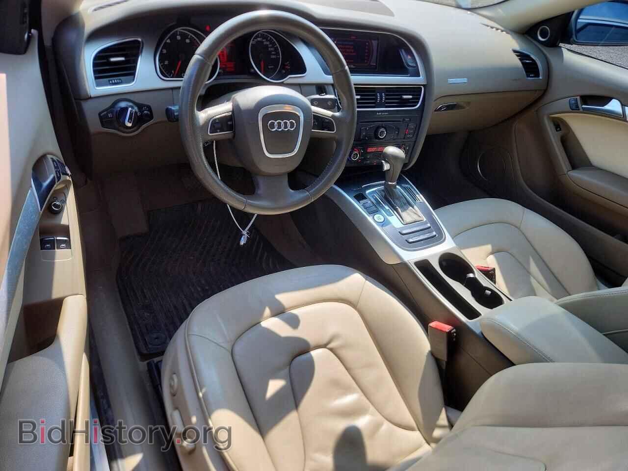 2010 AUDI A5 - VIN: WAULFBFR8AA002049 - Фото 8