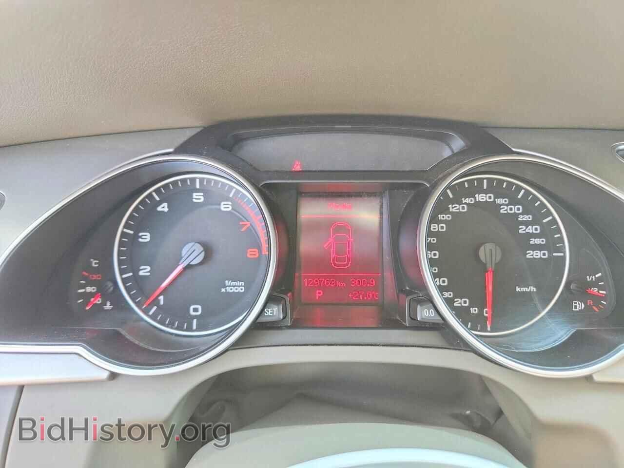 2010 AUDI A5 - VIN: WAULFBFR8AA002049 - Фото 9