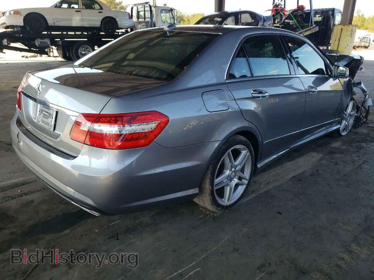 2011 MERCEDES-BENZ E-CLASS - VIN: WDDHF5GB7BA367910 - Фото 4