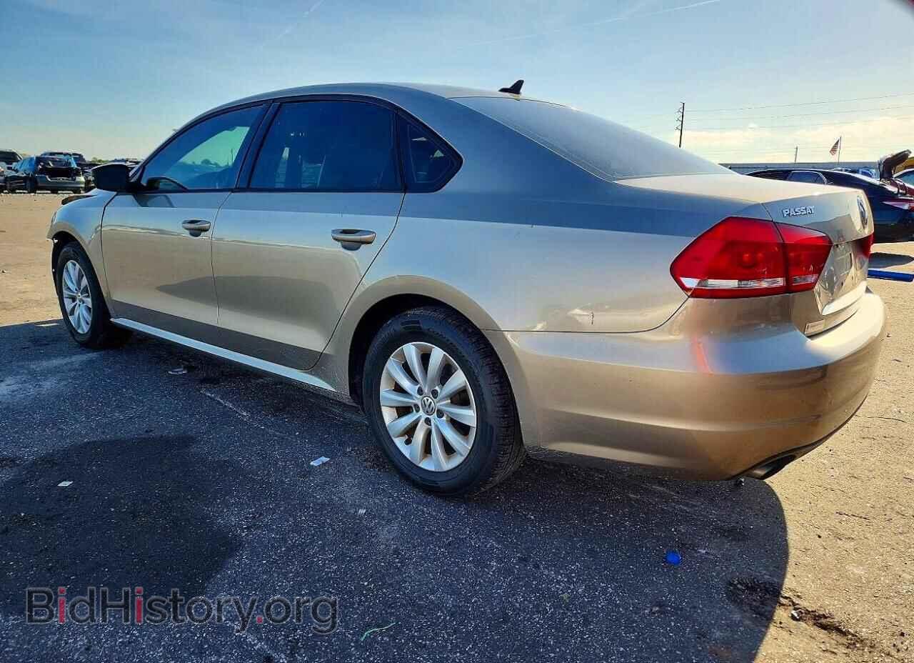 2015 VOLKSWAGEN PASSAT - VIN: 1VWAT7A35FC046974 - Photo 2
