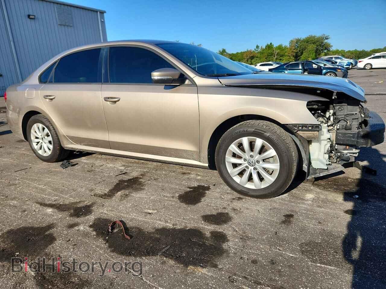 2015 VOLKSWAGEN PASSAT - VIN: 1VWAT7A35FC046974 - Photo 4