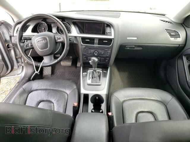 2010 AUDI A5 - VIN: WAUCFAFR5AA005758 - Фото 8