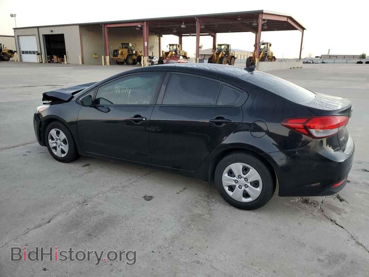 2017 KIA FORTE - VIN: 3KPFK4A75HE123108 - Фото 2
