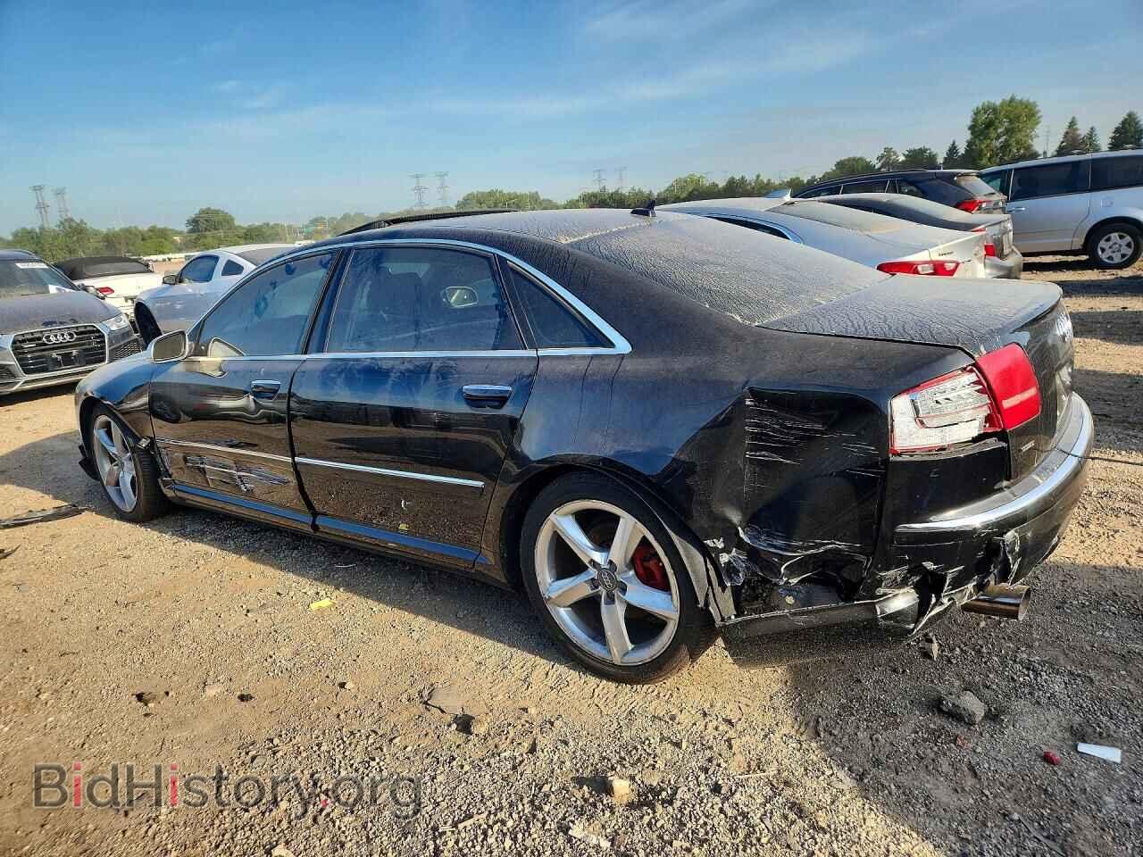 2010 AUDI A8 - VIN: WAURVAFA8AN006631 - Photo 2
