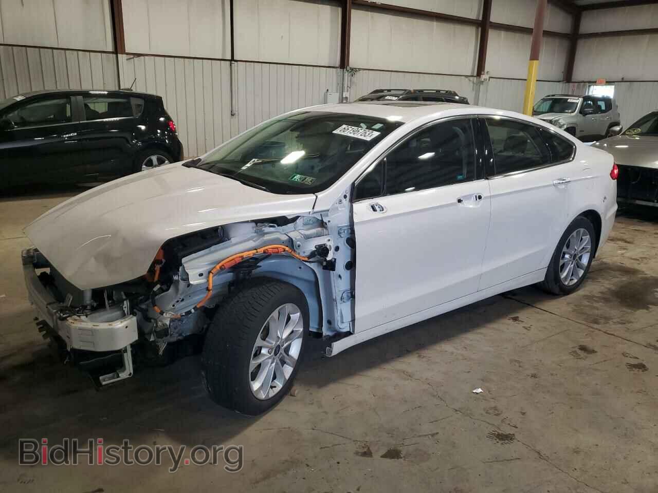 Фотография 3FA6P0SU4LR246095 - FORD FUSION 2020