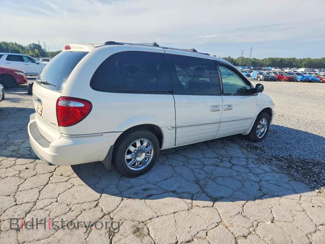 2005 CHRYSLER MINIVAN - VIN: 2C8GP64L25R479390 - Фото 3
