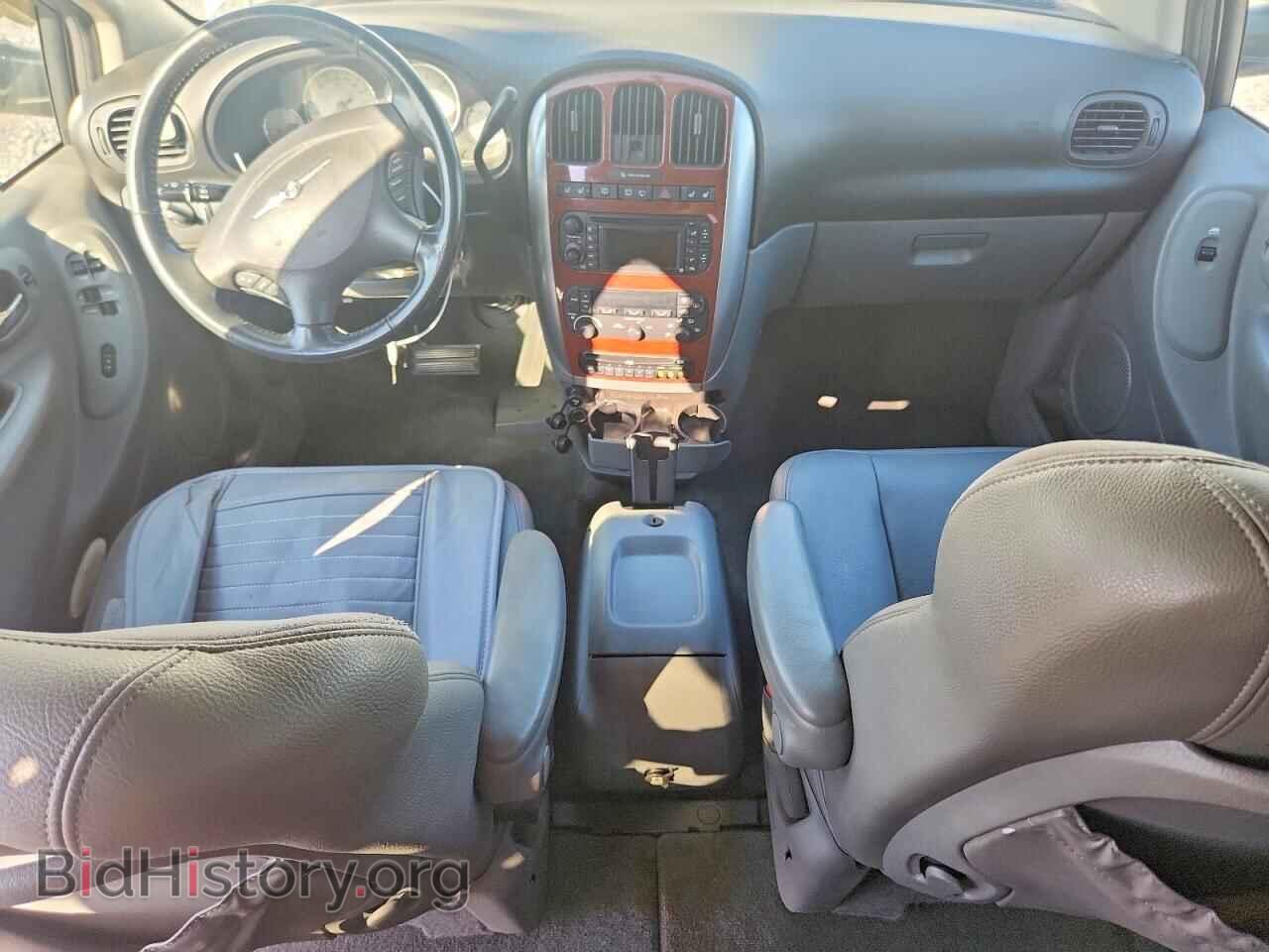 2005 CHRYSLER MINIVAN - VIN: 2C8GP64L25R479390 - Фото 8