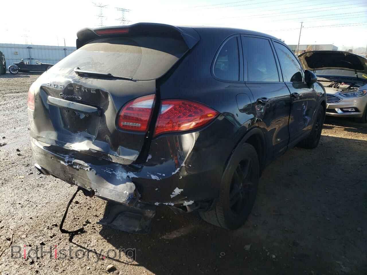2011 PORSCHE CAYENNE - VIN: WP1AB2A20BLA42565 - Photo 4