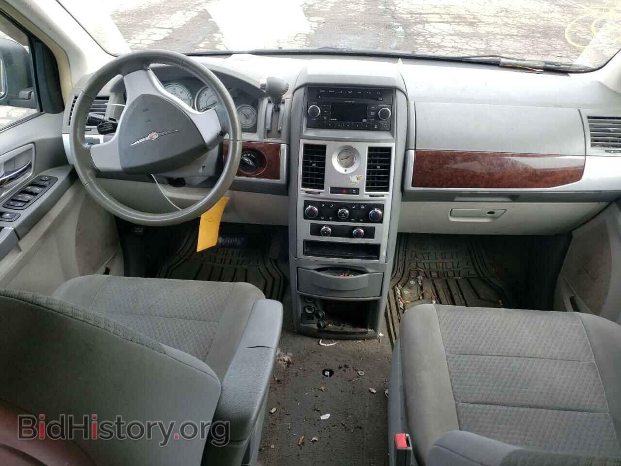 2010 CHRYSLER MINIVAN - VIN: 2A4RR5D12AR463904 - Photo 8