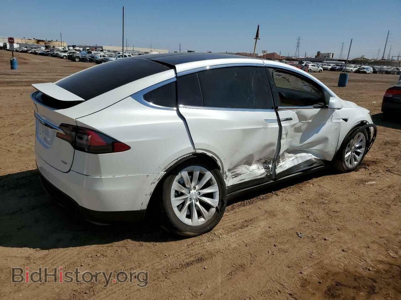 2018 TESLA MODEL X - VIN: 5YJXCBE24JF135528 - Фото 3