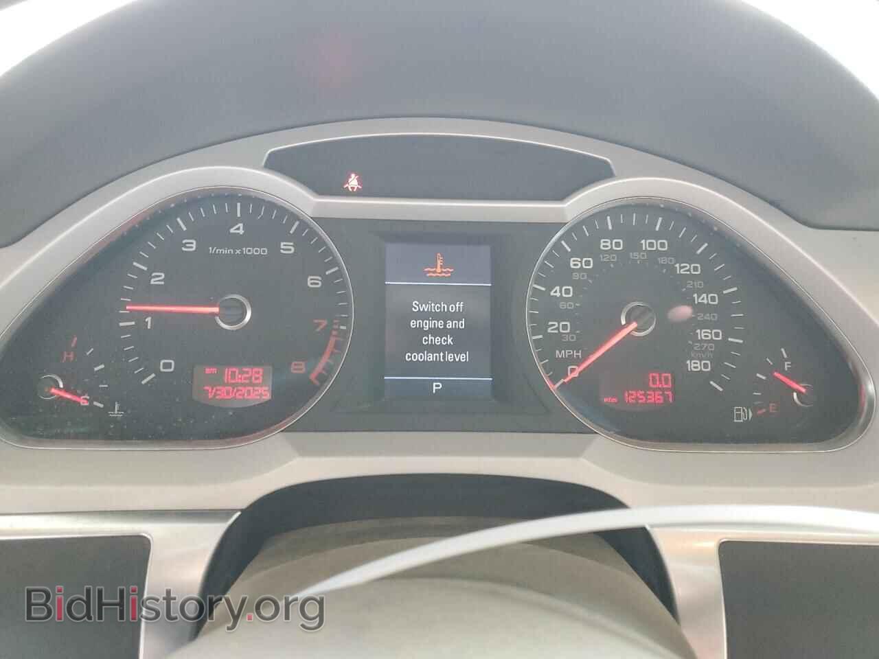 2010 AUDI A6 - VIN: WAU4GAFB2AN011739 - Фото 9