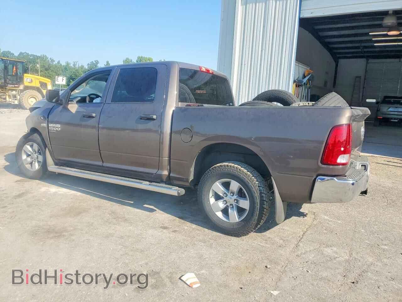 2020 RAM 1500 - VIN: 3C6RR6KT3LG219159 - Photo 2