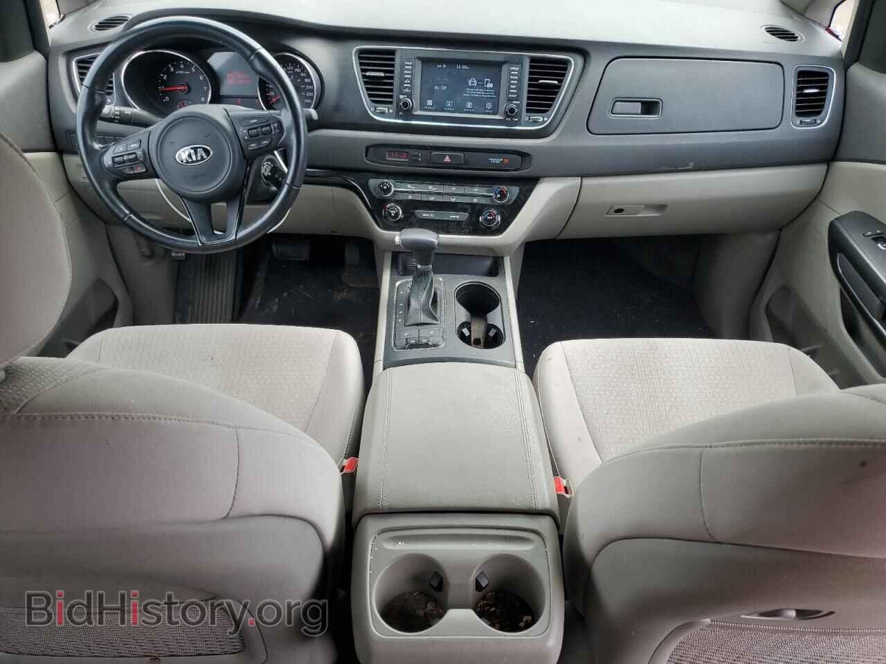 2018 KIA All Models - VIN: KNDMB5C19J6360752 - Photo 8