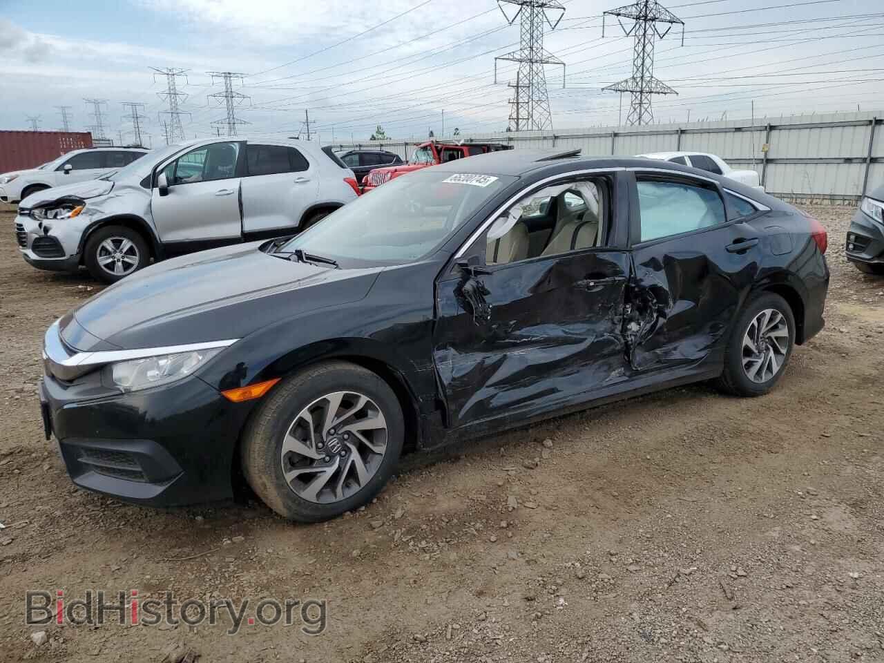 Photo 19XFC2F73JE031009 - HONDA CIVIC 2018