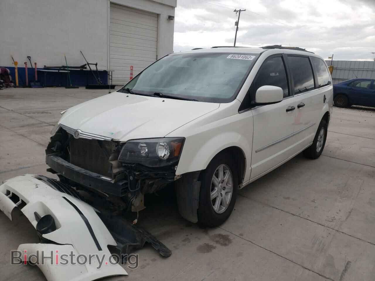 2010 CHRYSLER MINIVAN - VIN: 2A4RR5D13AR309878 - Photo 2