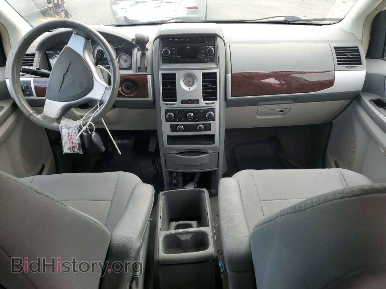 2010 CHRYSLER MINIVAN - VIN: 2A4RR5D16AR373493 - Photo 8