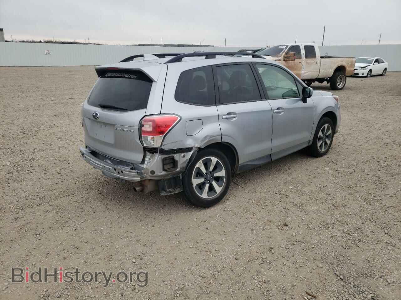 2018 SUBARU FORESTER - VIN: JF2SJAEC5JH450469 - Photo 4