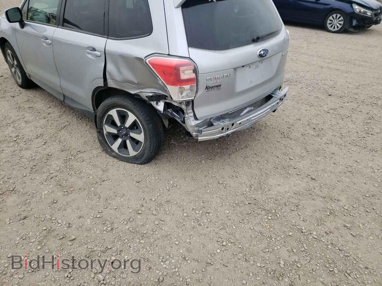 2018 SUBARU FORESTER - VIN: JF2SJAEC5JH450469 - Photo 9