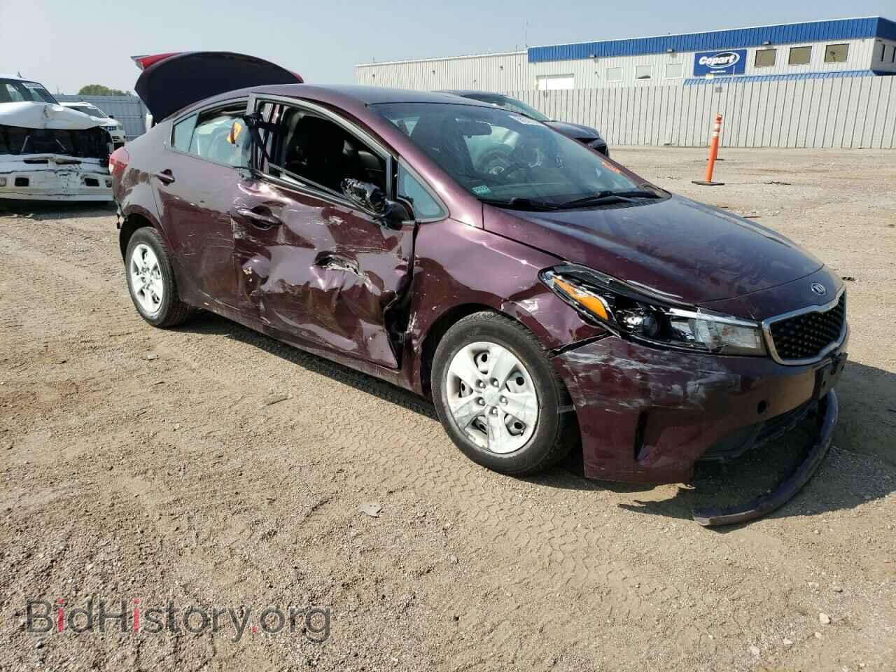 2017 KIA FORTE - VIN: 3KPFK4A78HE084398 - Photo 4