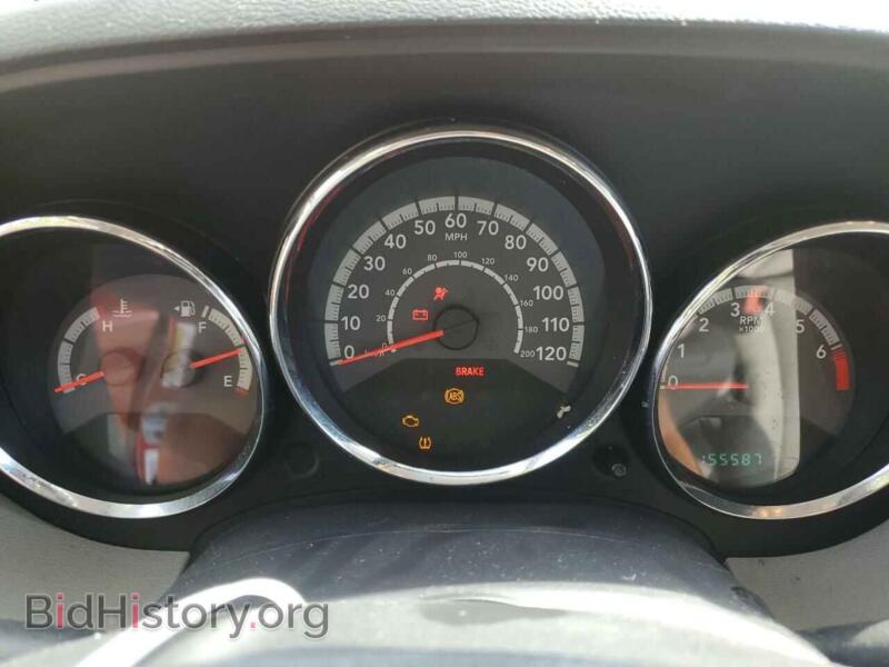 2010 Dodge CALIBER (VIN 1B3CB3HA3AD595914) — фото 9 из 12