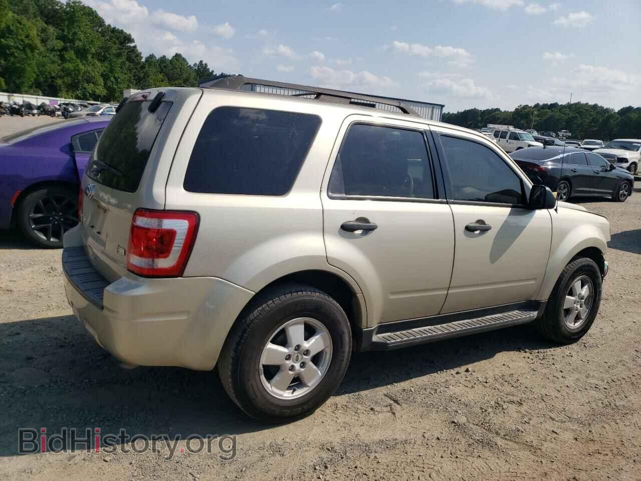 2012 FORD ESCAPE - VIN: 1FMCU0DG2CKB49202 - Фото 3
