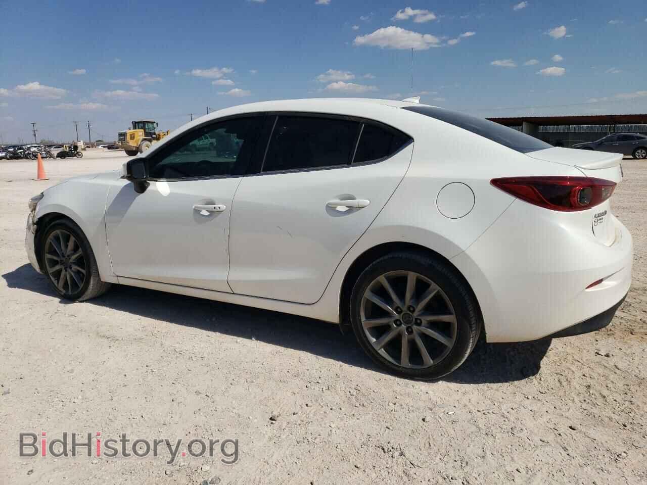 2018 MAZDA 3 - VIN: 3MZBN1W31JM263529 - Фото 2