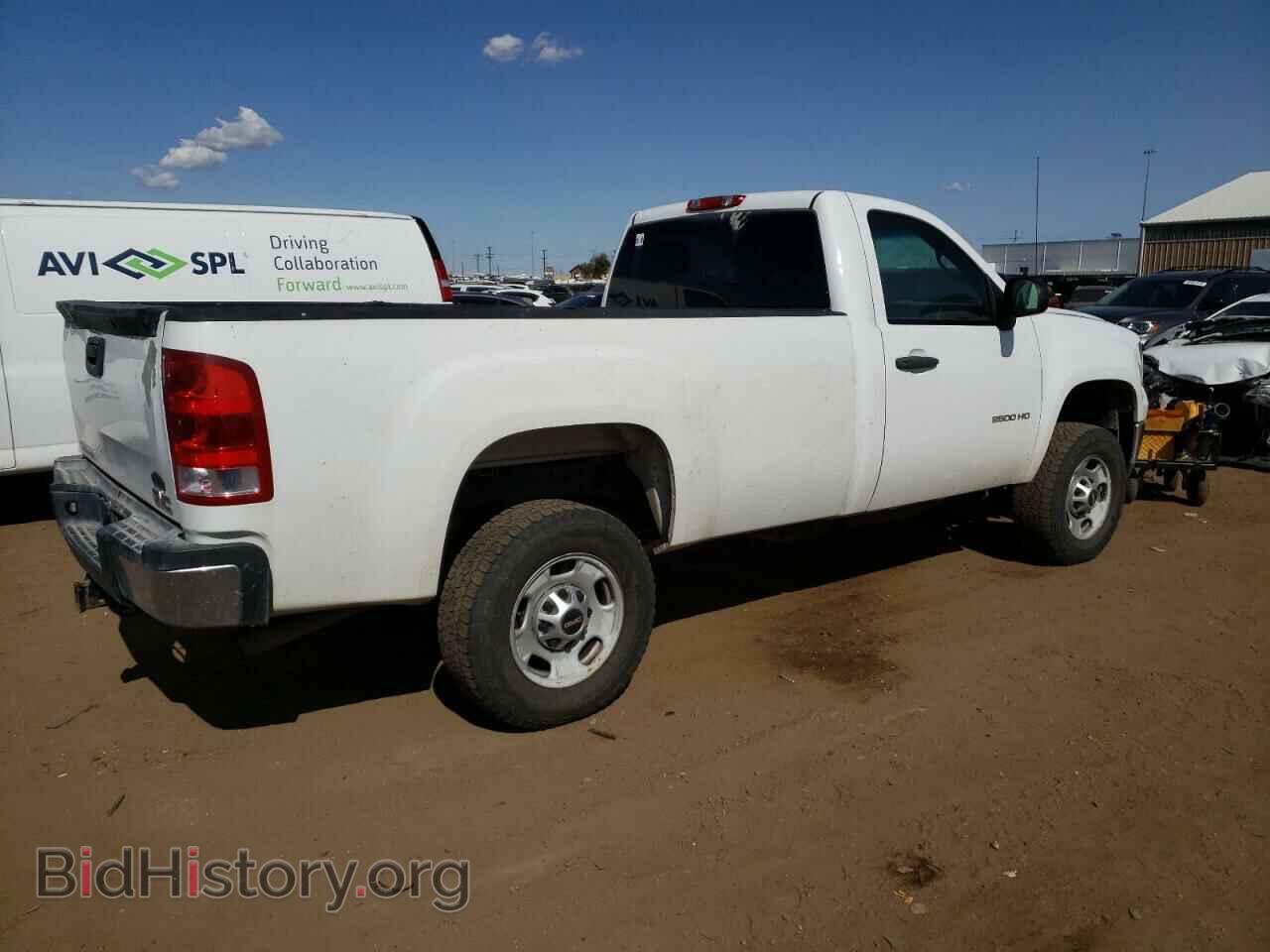 2011 GMC SIERRA - VIN: 1GT01ZCG3BF157323 - Фото 3